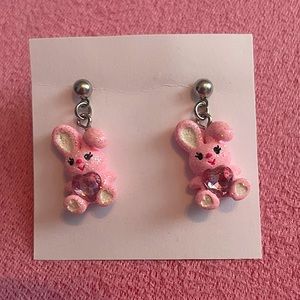 Claire’s bunny dangly earring studs